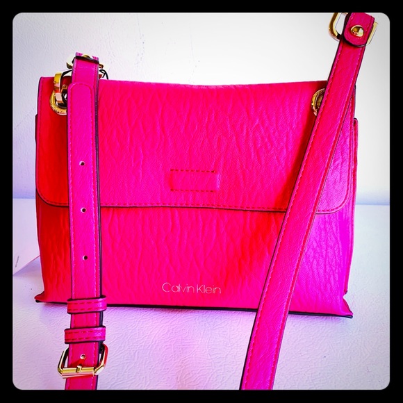 Calvin Klein purse - Picture 2 of 6